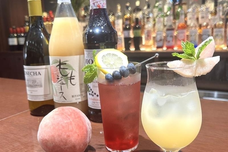 花岡DINING and BAR　【SEASONAL COCKTAILS　∼8月∼】
