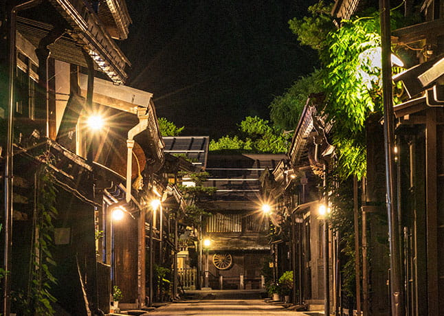 花岡DINING and BAR hotel around イメージ